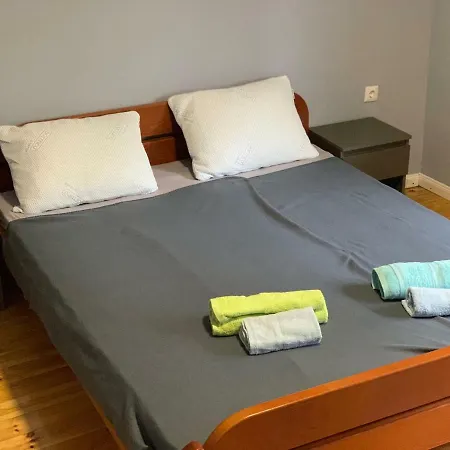 Apartman Tomic *